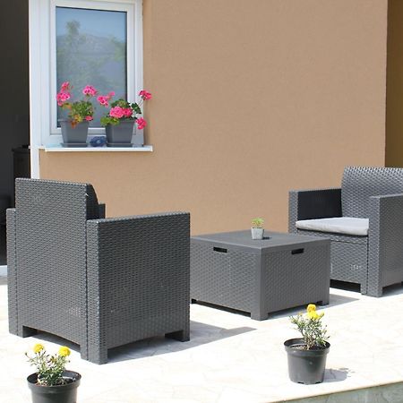 קורניצה Studio Apartments Adian חדר תמונה
