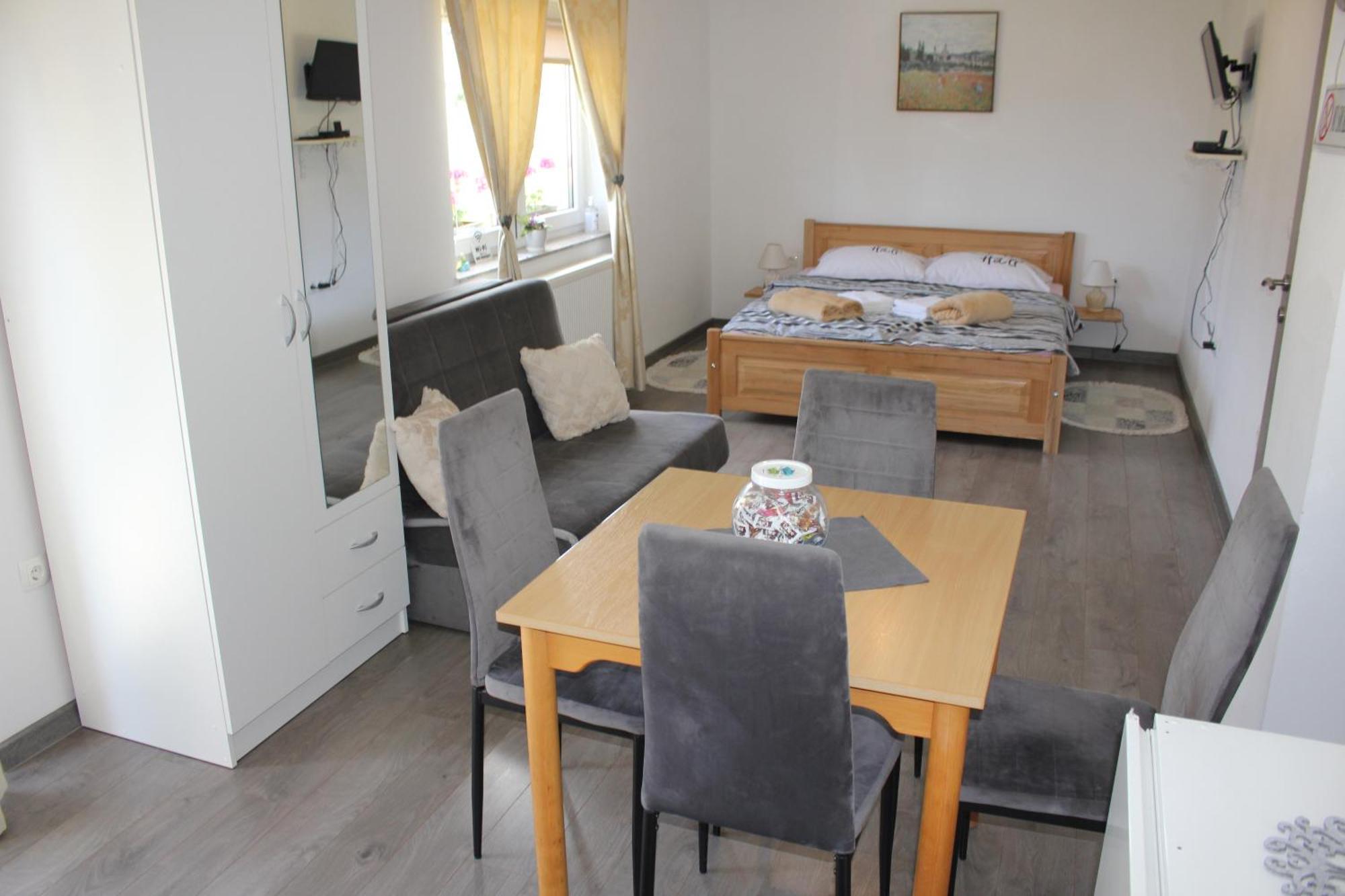 קורניצה Studio Apartments Adian חדר תמונה